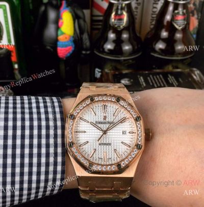 Copy Audemars Piguet Royal Oak 44mm Watch Diamond bezel Rose Gold Silver Dial
